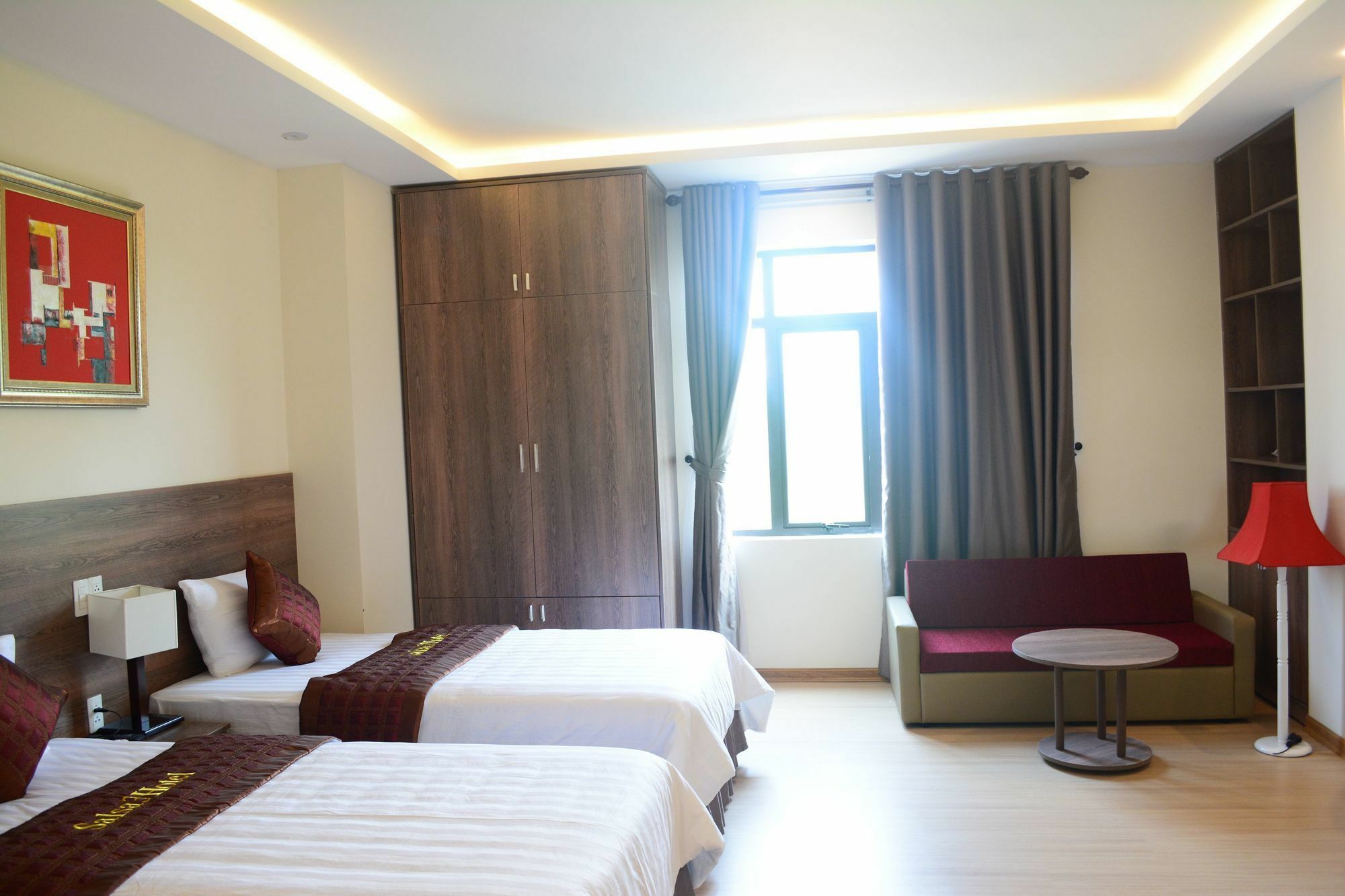 La Suite Hotel Danang Exterior photo